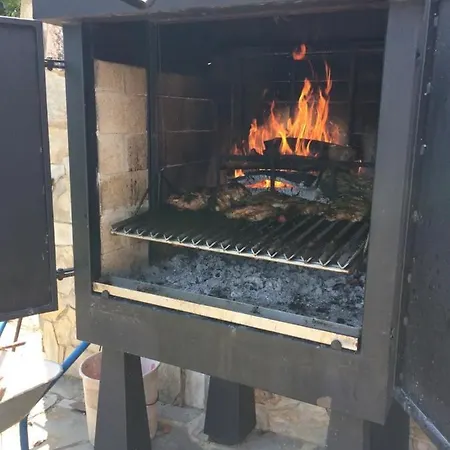 Casa Quintana Dom wakacyjny Salamir